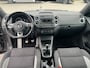 Volkswagen Tiguan 1.4 TSI R-LINE 160 PK 4MOTION TREKHAAK 19 INCH TOPSTAAT.