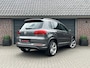 Volkswagen Tiguan 1.4 TSI R-LINE 160 PK 4MOTION TREKHAAK 19 INCH TOPSTAAT.