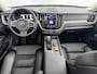 Volvo XC60 B5 Inscription | 19" | Elektr. verst. Stoelen | Trekhaak | Parkeercamera | Adaptieve Cruise | Keyless | Standkachel | Stoel/Stuurverwarming