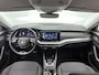 Skoda Octavia Combi 1.0 e-TSI Business Edition | AUTOMAAT | VIRTUAL COCKPIT | NAVIGATIE | CLIMATE CONTROL | PARKEERSENSOREN VOOR EN ACHTER | APPLE CARPLAY - ANDROID AUTO |