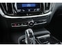 Volvo V60 2.0 T8 Twin Engine AWD Inscription | Panoramadak | CarPlay | Stoelventilatie & Verwarming | Memory | Pilot assist | PDC