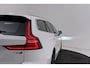 Volvo V60 2.0 T8 Twin Engine AWD Inscription | Panoramadak | CarPlay | Stoelventilatie & Verwarming | Memory | Pilot assist | PDC