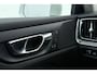 Volvo V60 2.0 T8 Twin Engine AWD Inscription | Panoramadak | CarPlay | Stoelventilatie & Verwarming | Memory | Pilot assist | PDC