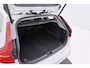 Volvo V60 2.0 T8 Twin Engine AWD Inscription | Panoramadak | CarPlay | Stoelventilatie & Verwarming | Memory | Pilot assist | PDC