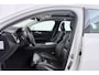 Volvo V60 2.0 T8 Twin Engine AWD Inscription | Panoramadak | CarPlay | Stoelventilatie & Verwarming | Memory | Pilot assist | PDC
