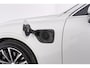 Volvo V60 2.0 T8 Twin Engine AWD Inscription | Panoramadak | CarPlay | Stoelventilatie & Verwarming | Memory | Pilot assist | PDC