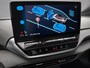 Volkswagen ID.4 Max 77 kWh / SOH 90% / Pano / Camera / Parkeersensoren V+A / Lichtmetaal 20 inch / Warmtepomp / Zwenkbare trekhaak / **