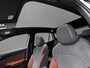 Volkswagen ID.4 Max 77 kWh / SOH 90% / Pano / Camera / Parkeersensoren V+A / Lichtmetaal 20 inch / Warmtepomp / Zwenkbare trekhaak / **