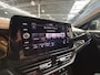Volkswagen T-Roc 1.5 TSI R-Line automaat | black style | two-tone