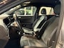Volkswagen T-Roc 1.5 TSI R-Line automaat | black style | two-tone