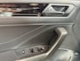 Volkswagen T-Roc 1.5 TSI R-Line automaat | black style | two-tone