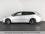 Toyota Corolla Touring Sports 1.8 HYBRID BLACKLINE ED. GARANTIE TOT 06-2031 CLOUD NAVIGATIE. ADAPTIEVE CRUISE CONTROL . ACHTERUITRIJ CAMERA . APPLE CARPLAY & ANDRIOD AUTO .