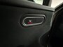 Mercedes-Benz A-klasse 180 Business Solution AMG Camera |Sfeerverlichting|Stoelverwarming|Lane Assist| Cruise Control