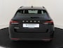 Skoda Octavia Combi 1.5 TSI MHEV Essence | Trekhaak | Cruise control | Lane assist | Stoelverwarming | Climate control | Parkeersensoren achter | Carplay |