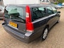 Volvo V70 2.4 Edition II LEER / NAVI / PDC
