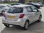 Toyota Yaris 1.3 VVT-i Edition-S Camera Stoelvw LM15