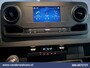 Mercedes-Benz Sprinter 317 CDI 170pk L3H2 Euro6 Airco | 360 Graden Camera | Navigatie | Apple Carplay | Chauffeursstoel Cruisecontrol, Android Auto, Stoelverwarming, 270 Graden Achterdeuren, Parkeersensoren, Bijrijdersbank