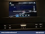 Mercedes-Benz Sprinter 317 CDI 170pk L3H2 Euro6 Airco | 360 Graden Camera | Navigatie | Apple Carplay | Chauffeursstoel Cruisecontrol, Android Auto, Stoelverwarming, 270 Graden Achterdeuren, Parkeersensoren, Bijrijdersbank