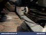Mercedes-Benz Sprinter 317 CDI 170pk L3H2 Euro6 Airco | 360 Graden Camera | Navigatie | Apple Carplay | Chauffeursstoel Cruisecontrol, Android Auto, Stoelverwarming, 270 Graden Achterdeuren, Parkeersensoren, Bijrijdersbank