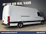 Mercedes-Benz Sprinter 317 CDI 170pk L3H2 Euro6 Airco | 360 Graden Camera | Navigatie | Apple Carplay | Chauffeursstoel Cruisecontrol, Android Auto, Stoelverwarming, 270 Graden Achterdeuren, Parkeersensoren, Bijrijdersbank