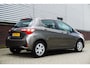Toyota Yaris 1.0 VVT-i Comfort/2e Eigenaar/All-season/NL Auto!