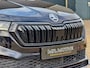 Skoda Karoq 1.5 TSI ACT Sportline Business | Panorama | Trekhaak | Leder | Camera | Matrix LED | 1e Eigenaar