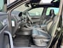Skoda Karoq 1.5 TSI ACT Sportline Business | Panorama | Trekhaak | Leder | Camera | Matrix LED | 1e Eigenaar