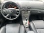 Toyota Avensis 2.0 VVTi Executive | Automaat | Dealer onderhouden | Originele KM stand | Zeer nette auto |
