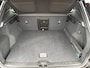 Volvo XC40 1.5 T3 Momentum Pro / Trekhaak ( 1600 kg ) / Navigatiesysteem full map + hard disk / Airco (automatisch) /