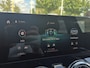 Mercedes-Benz GLA 200 Business Solution AMG | Elektrische inklapbare trekhaak | Stoelverwarming | Elektrische achterklep | Keyless entry en start | LMV 19 Inch | Full led