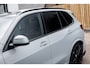 BMW X5 xDrive50e M-Sport PRO Pano - Trekhaak - Brooklyn Grau