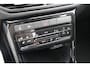 Volkswagen T-Cross 1.0 TSI 95pk Life Edition | Trekhaak | App Connect | Achteruitrijcamera | Clima | Stoelverwarming