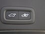 Volvo XC40 B4 Plus Dark | Trekhaak | Dodehoekdetectie | Harman/Kardon |