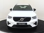 Volvo XC40 B4 Plus Dark | Trekhaak | Dodehoekdetectie | Harman/Kardon |