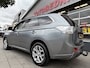 Mitsubishi Outlander 2.0 PHEV Hybride Instyle -Automaat I Navigatie I Schuifdak I Airco I Xenon I PDC I Trekhaak I Dealer onderh.