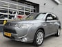 Mitsubishi Outlander 2.0 PHEV Hybride Instyle -Automaat I Navigatie I Schuifdak I Airco I Xenon I PDC I Trekhaak I Dealer onderh.