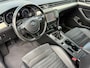 Volkswagen Passat Variant 2.0 TDI Connected Series Plus Stoelverwarming | LED | Panoramadak | Digitaal dashboard | Clima | Cruise