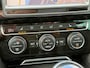 Volkswagen Passat Variant 2.0 TDI Connected Series Plus Stoelverwarming | LED | Panoramadak | Digitaal dashboard | Clima | Cruise