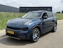 Lynk & Co 01 1.5 Panoramadak / Achteruitrijcamera / Apple carplay / Android auto.