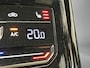 Volkswagen T-Roc 1.5TSI 110KW/150PK DSG R-line · Panoramadak · Camera · Apple/Android Car Play · Dodehoeksensoren · Navigatie · Stoelverwarming ·