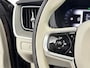 Volvo XC60 T6 Plus Dark | 19" Allseason | Adaptieve Cruise | Panoramadak | Elektr. verst. Stoelen | Keykess | Stoel/Stuur/Achterbankverwarming |