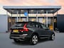 Volvo XC60 T6 Plus Dark | 19" Allseason | Adaptieve Cruise | Panoramadak | Elektr. verst. Stoelen | Keykess | Stoel/Stuur/Achterbankverwarming |