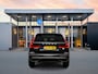 Volvo XC60 T6 Plus Dark | 19" Allseason | Adaptieve Cruise | Panoramadak | Elektr. verst. Stoelen | Keykess | Stoel/Stuur/Achterbankverwarming |