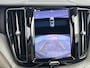 Volvo XC60 T6 Plus Dark | 19" Allseason | Adaptieve Cruise | Panoramadak | Elektr. verst. Stoelen | Keykess | Stoel/Stuur/Achterbankverwarming |