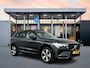Volvo XC60 T6 Plus Dark | 19" Allseason | Adaptieve Cruise | Panoramadak | Elektr. verst. Stoelen | Keykess | Stoel/Stuur/Achterbankverwarming |