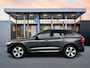 Volvo XC60 T6 Plus Dark | 19" Allseason | Adaptieve Cruise | Panoramadak | Elektr. verst. Stoelen | Keykess | Stoel/Stuur/Achterbankverwarming |
