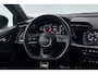 Audi A3 Sportback 30 TFSI S edition (STOELVERWARMING, LANE-ASSIST, NAVIGATIE, PARKEERSENSOREN)