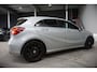 Mercedes-Benz A-klasse 180 Urban Automaat LED|Groot Navi|Sportstoelen