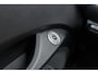 Fiat 500 Icon 42 kWh | DEMO | Panoramadak | Achteruitrijcamera | Apple Carplay/Android Auto | Climate control | Stoelverwarming | Lichtmetalen velgen | Parkeersensoren