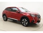 Peugeot 2008 1.2 PureTech Allure Pack Dealer Onderhouden l 1e Eigenaar! l Climate Control l Apple Carplay & Android Auto l Camera l Navigatie Full-Map l DAB l Bluetooth l Lichtmetalen Velgen l PDC l LED l